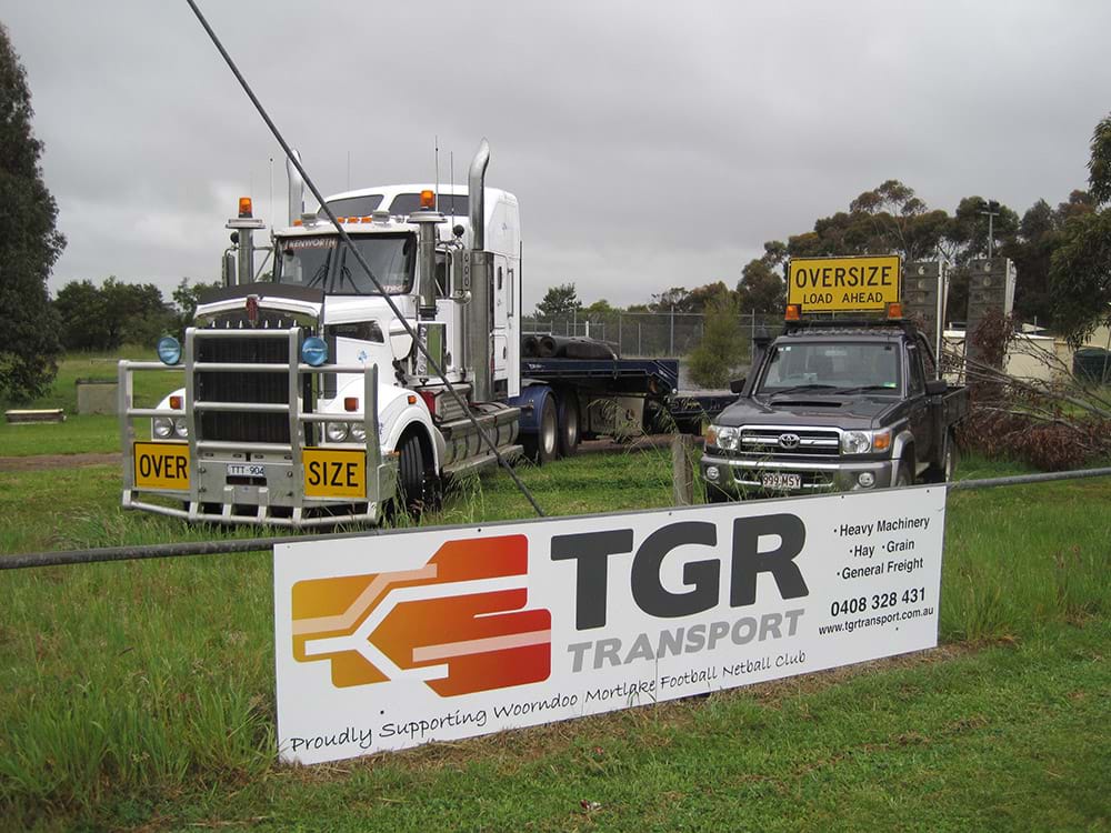 Pilot Vehicles to Support Oversized Transport Services